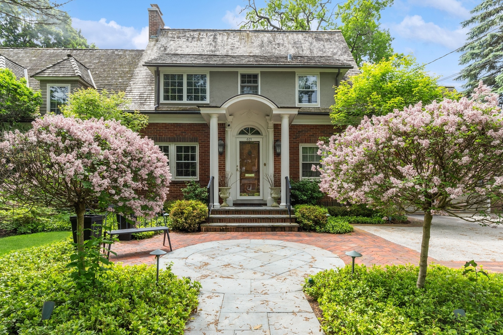 621 E Prospect Avenue