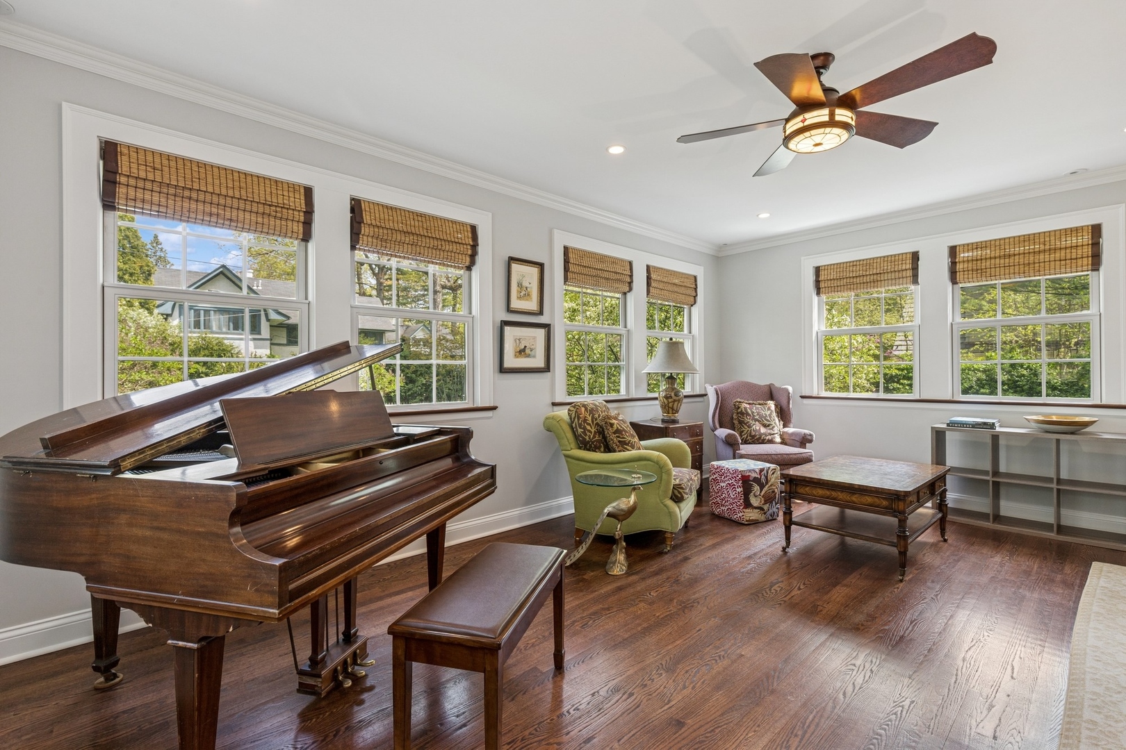 621 E Prospect Avenue