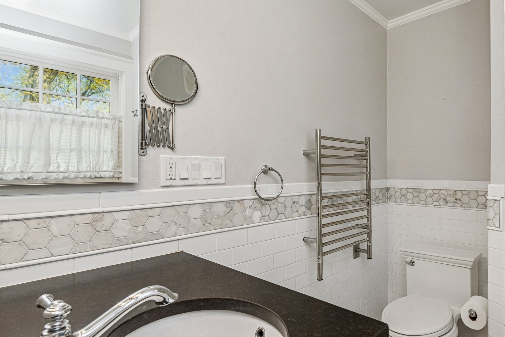 621 E Prospect Avenue