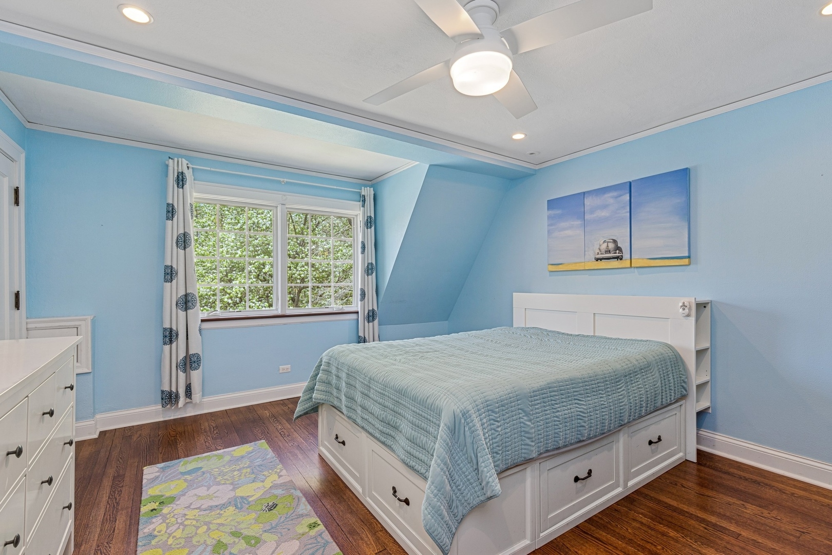 621 E Prospect Avenue