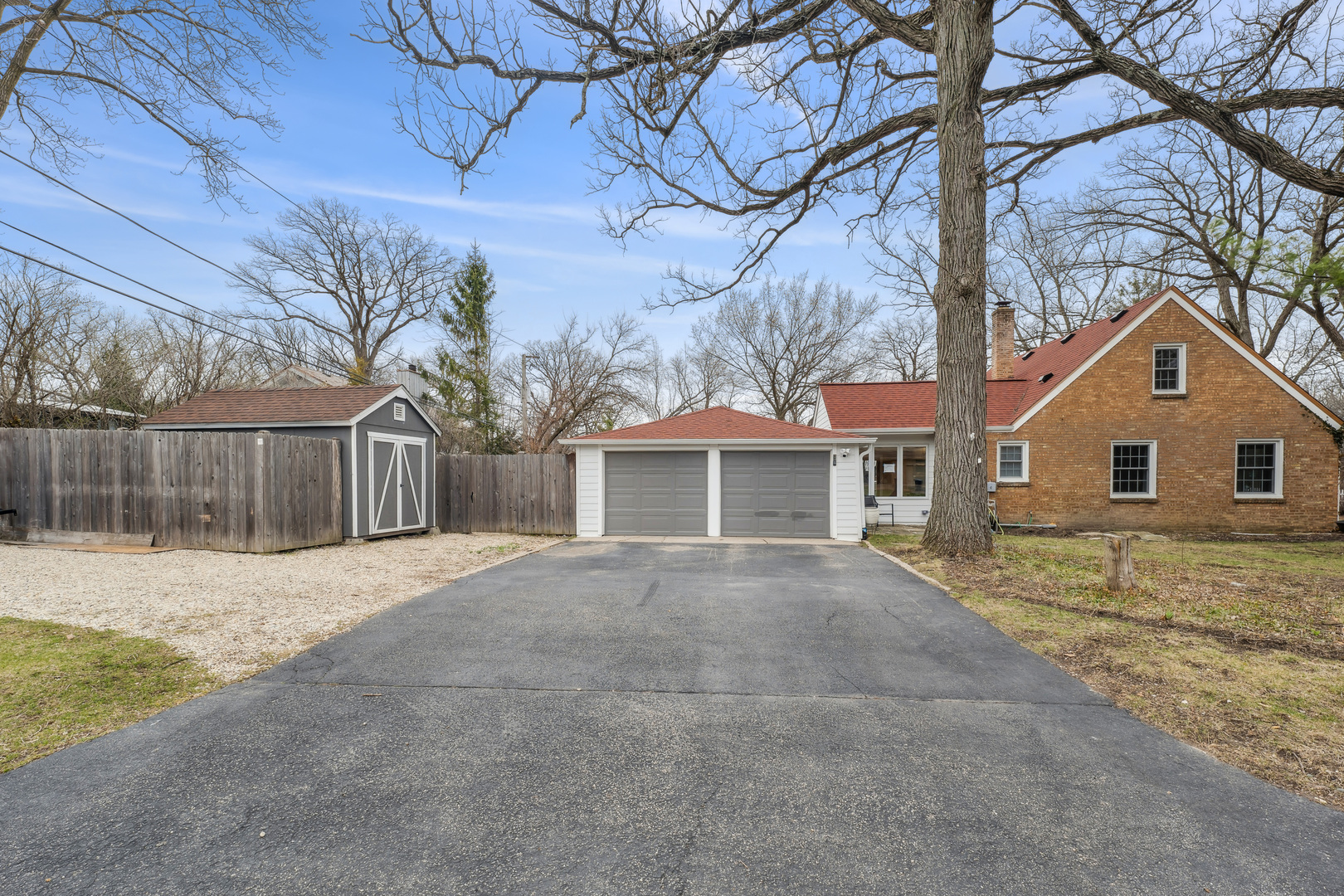 170 E Old Elm Road