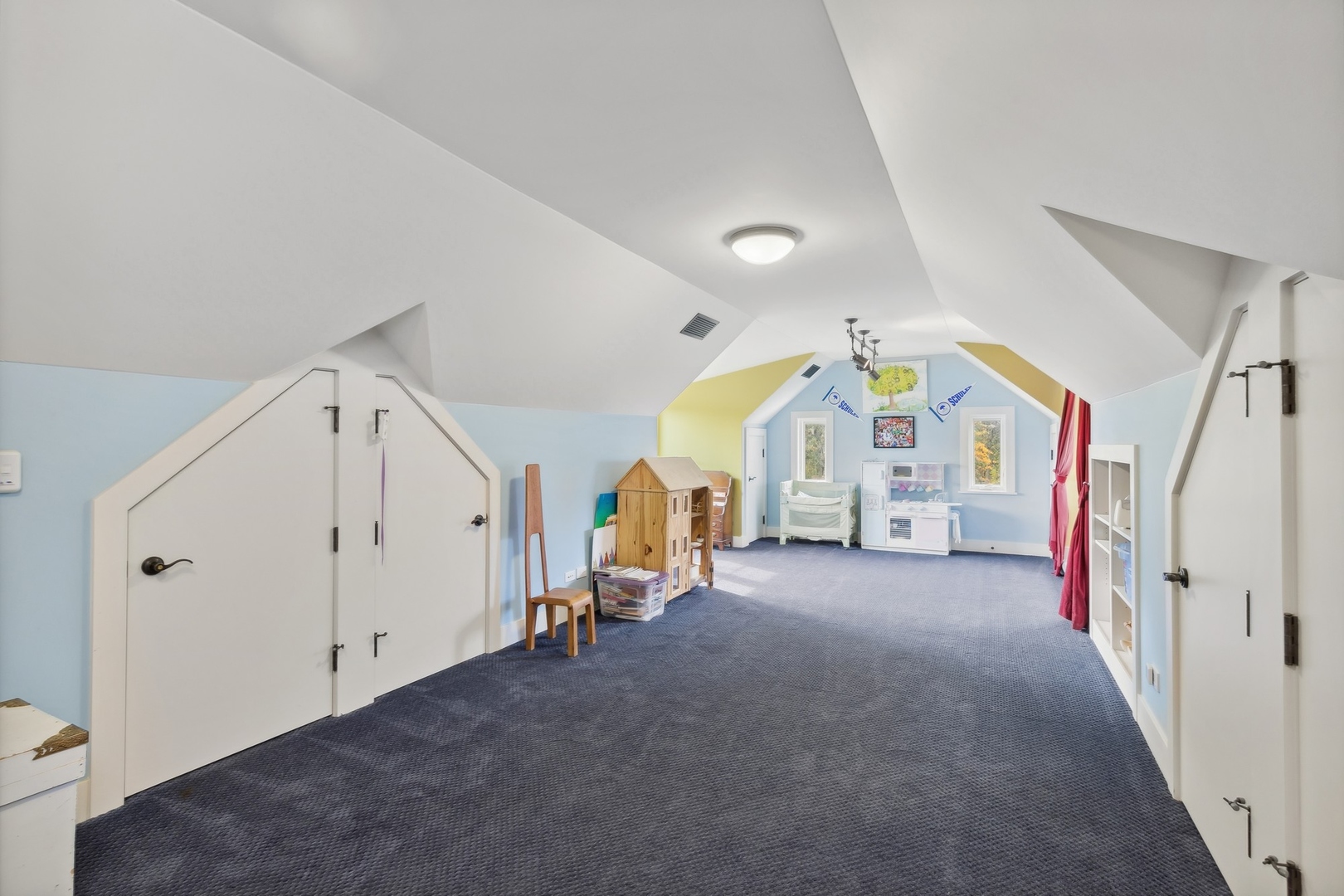 300 E Blodgett Avenue