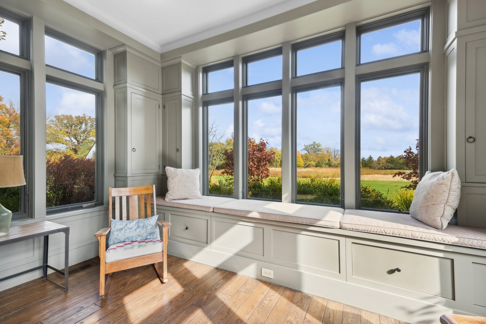 300 E Blodgett Avenue