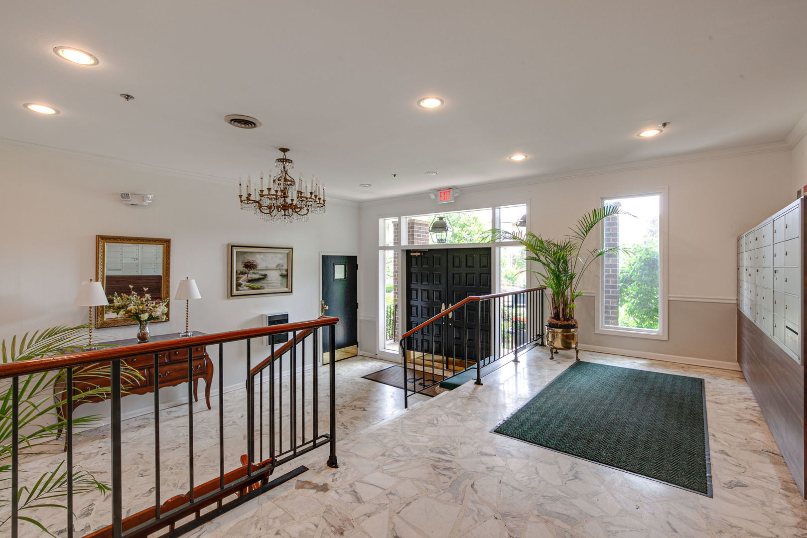 1230 N Western Avenue Unit: 309