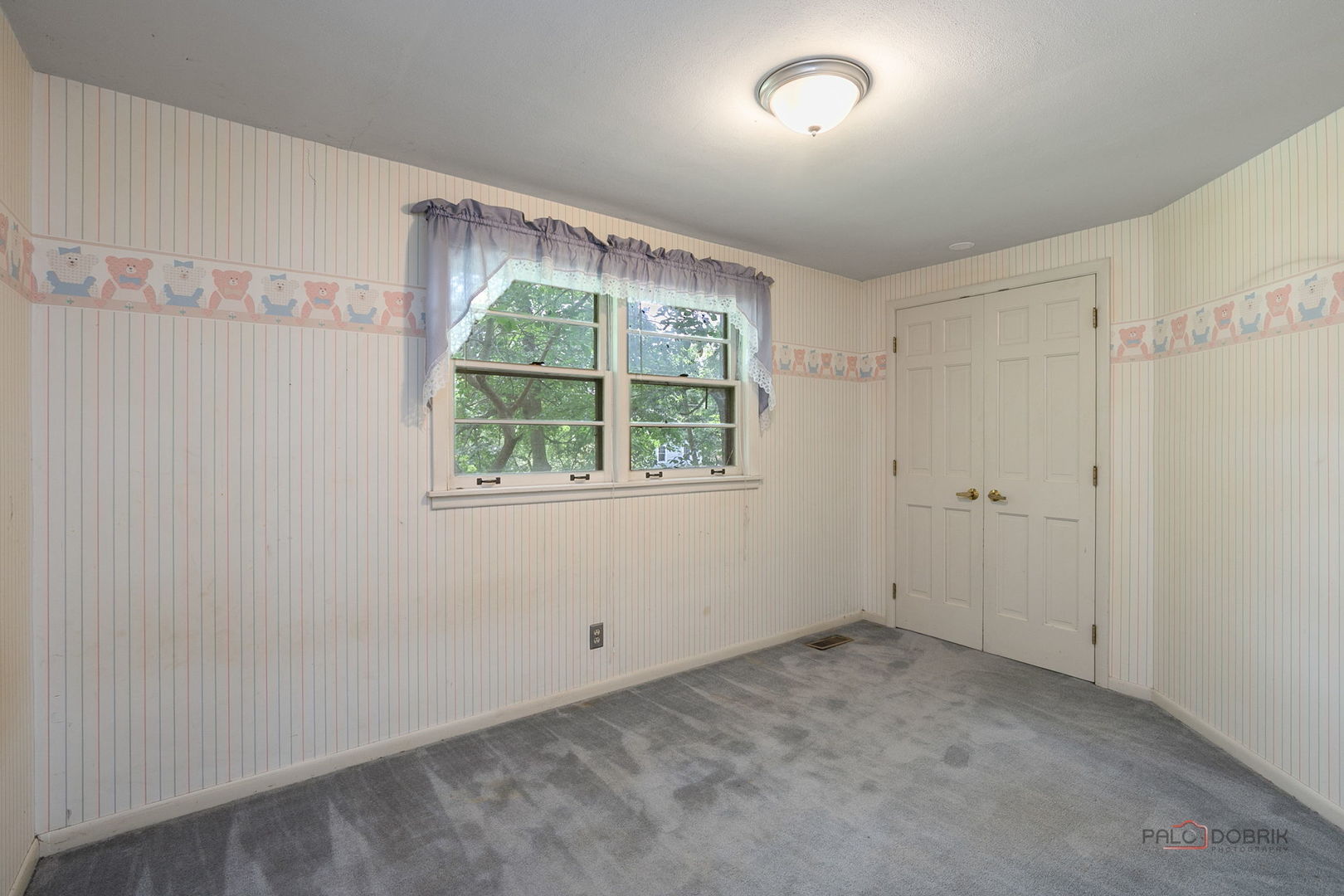 542 E Prospect Avenue