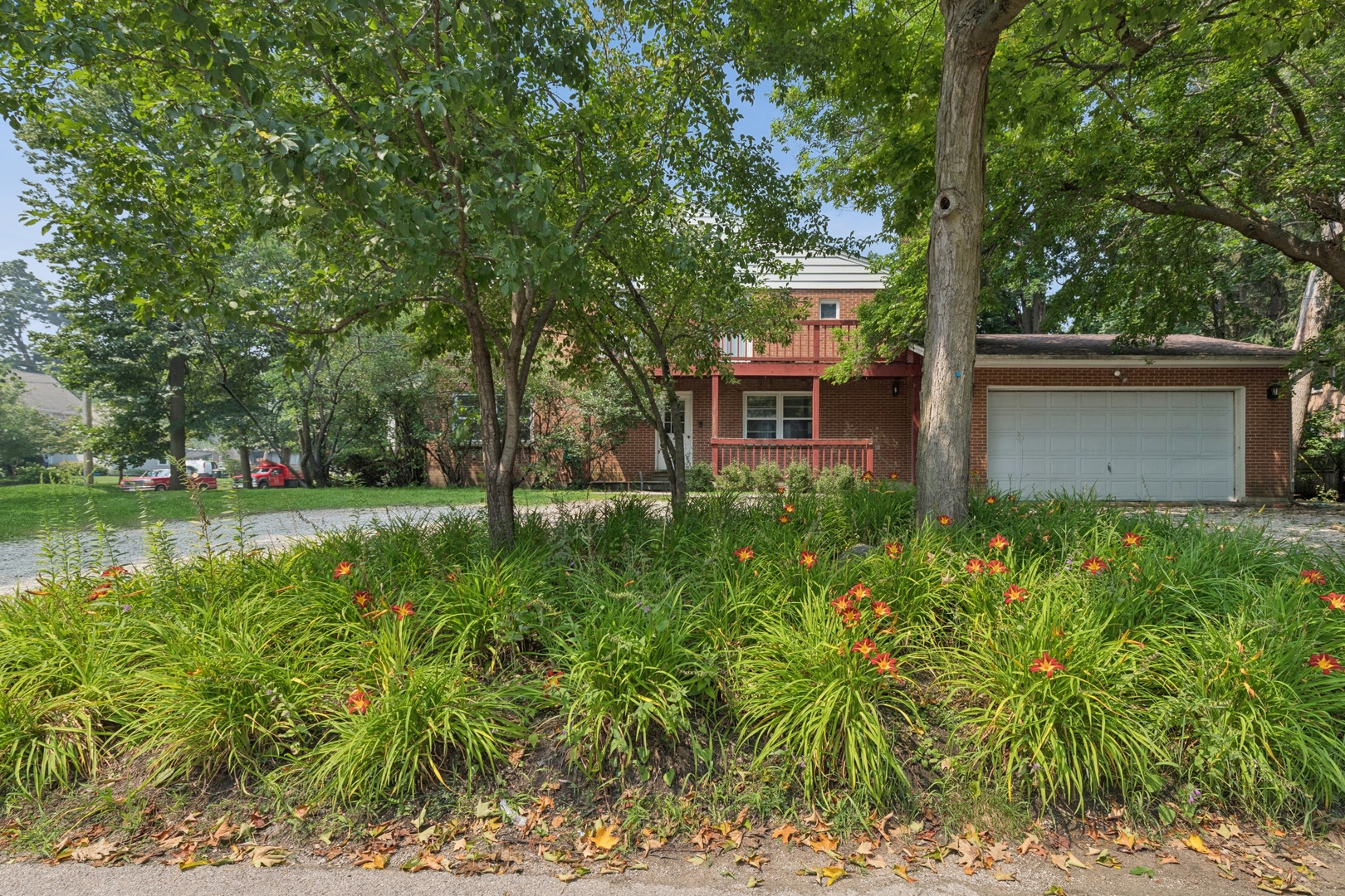 542 E Prospect Avenue