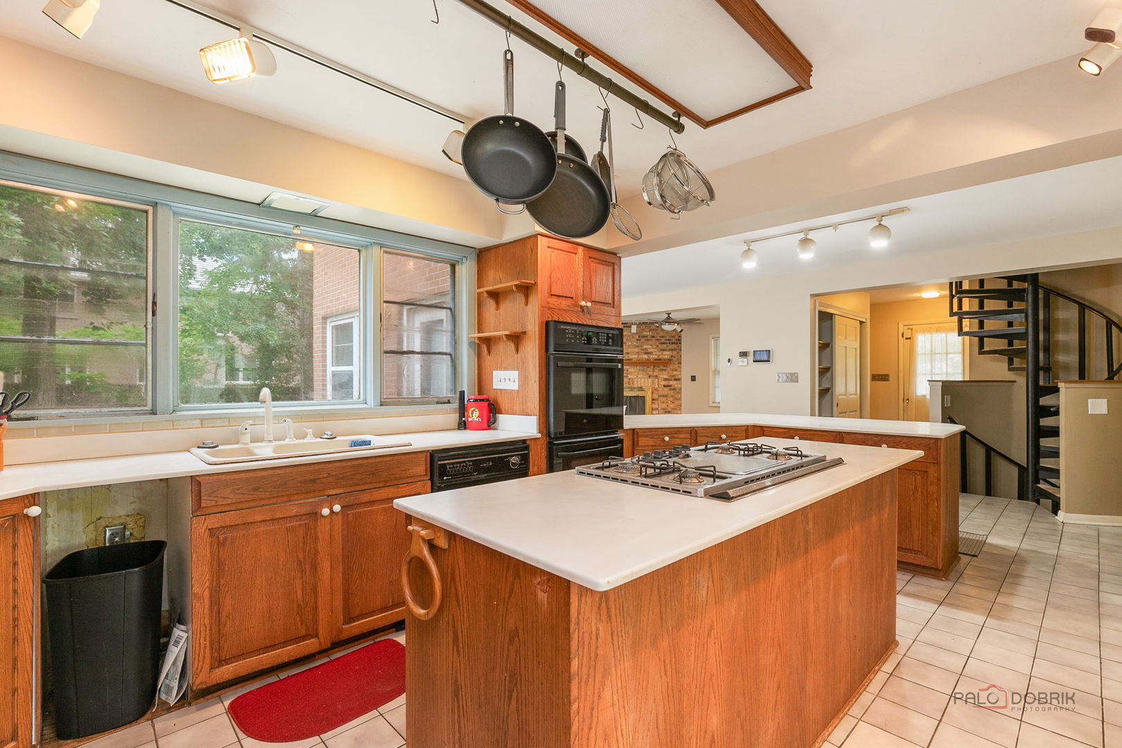 542 E Prospect Avenue