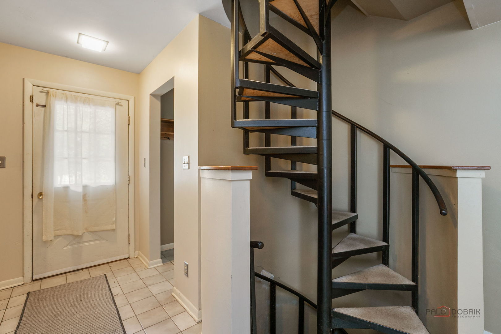 542 E Prospect Avenue