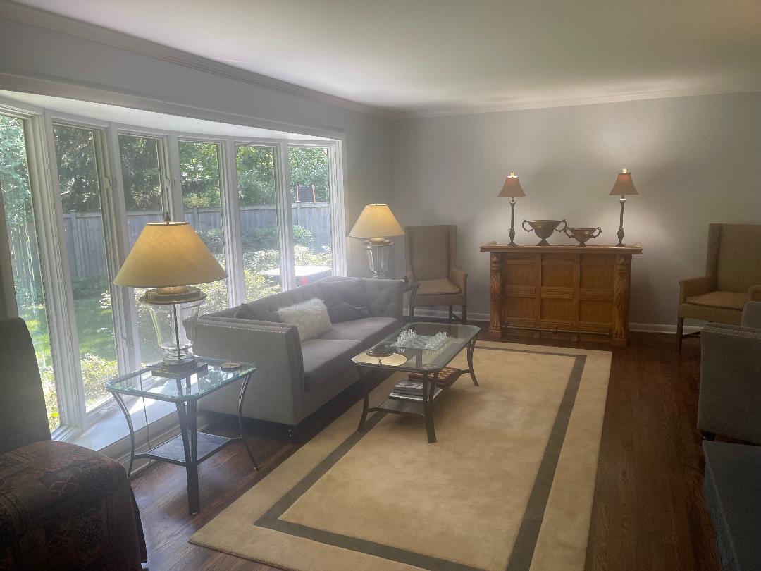 515 E Blodgett Avenue