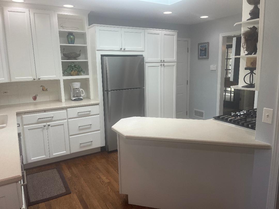 515 E Blodgett Avenue