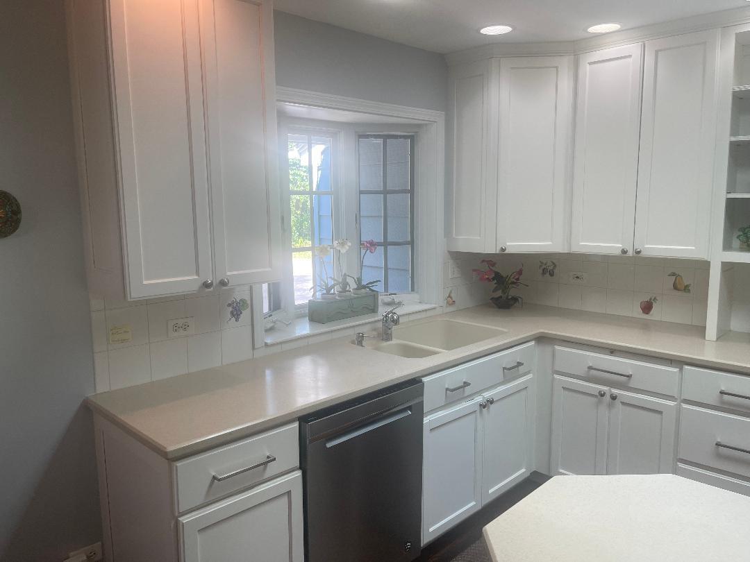 515 E Blodgett Avenue