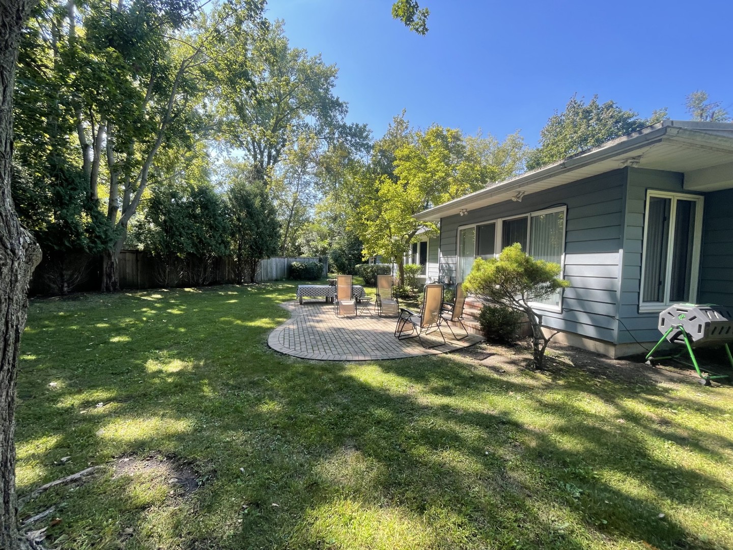 515 E Blodgett Avenue