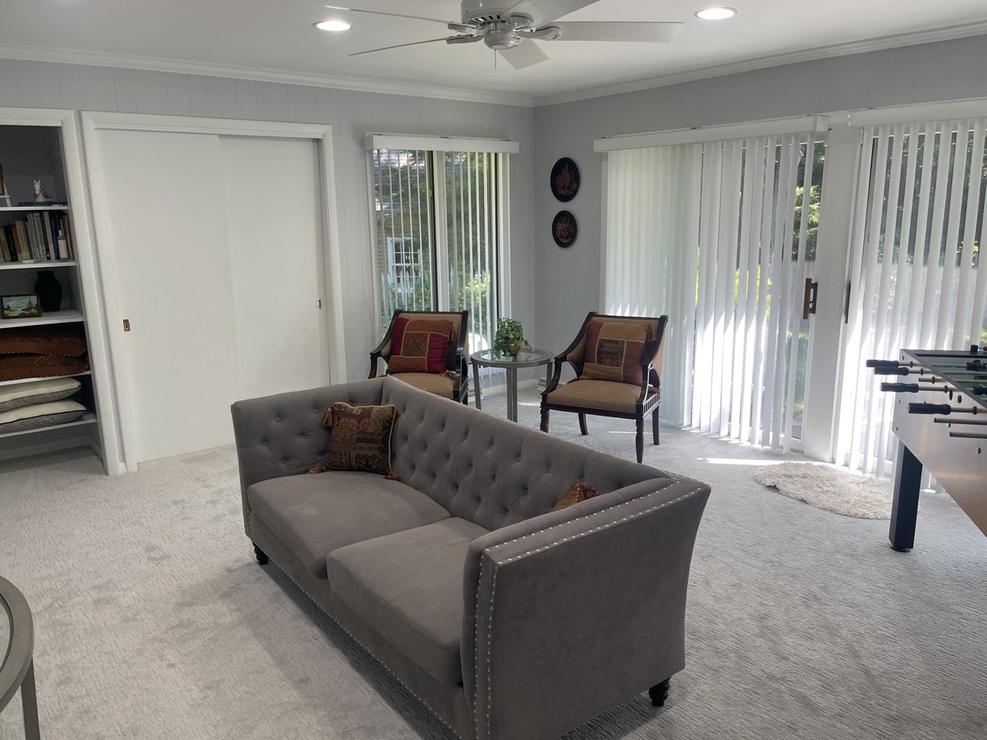 515 E Blodgett Avenue