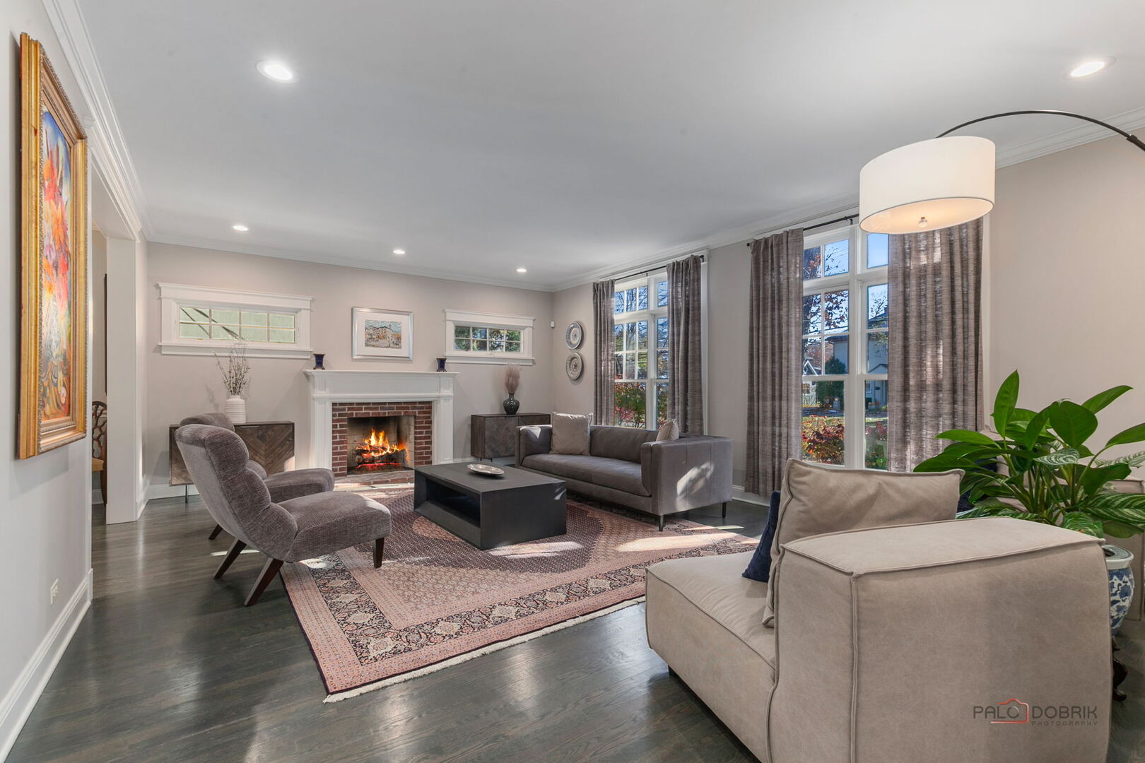 216 E Sheridan Place