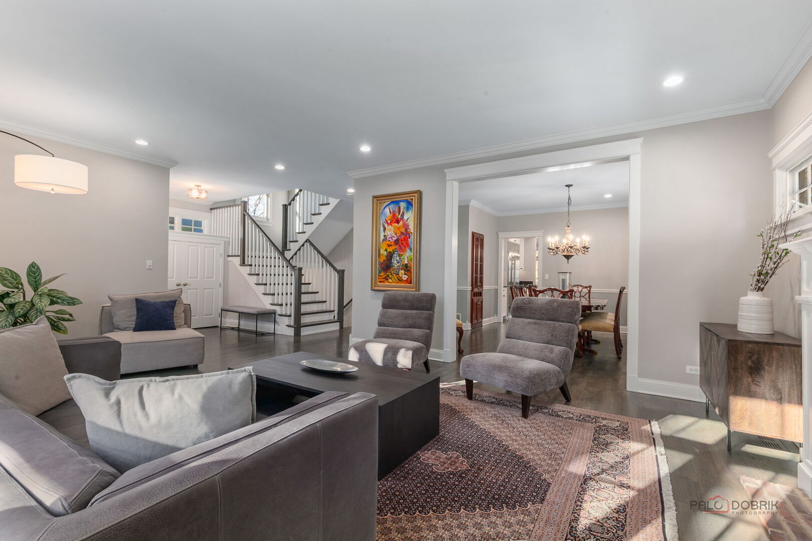 216 E Sheridan Place