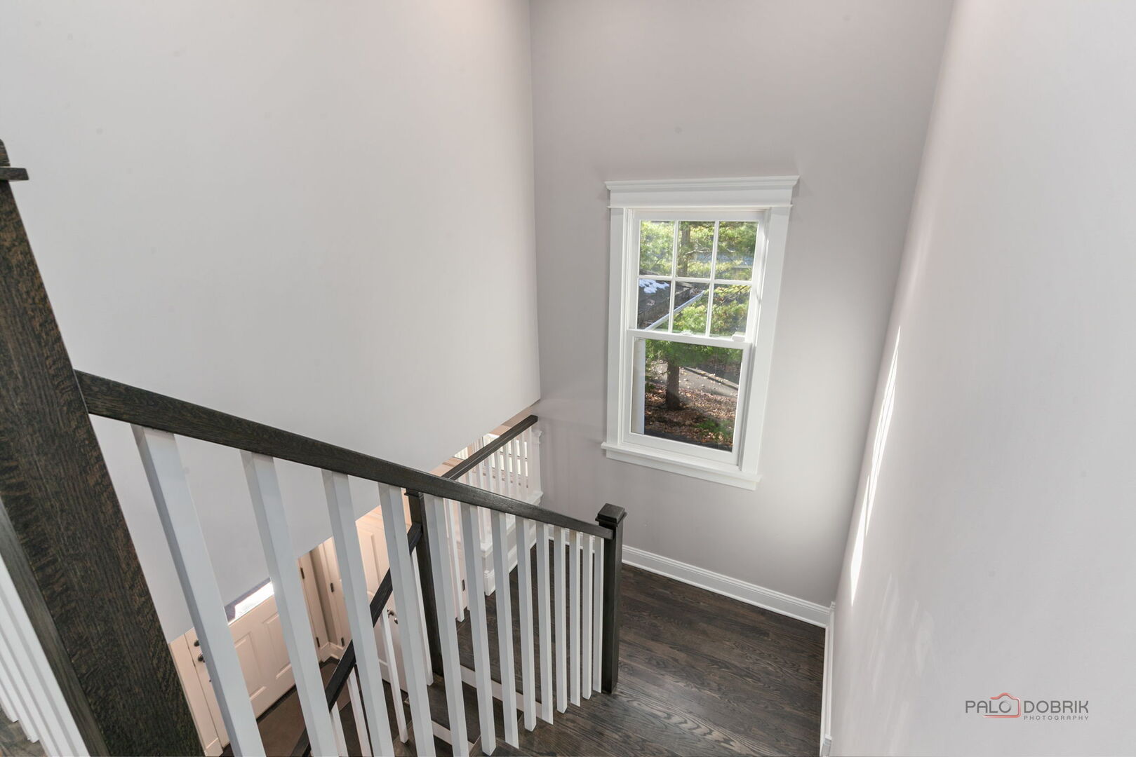 216 E Sheridan Place