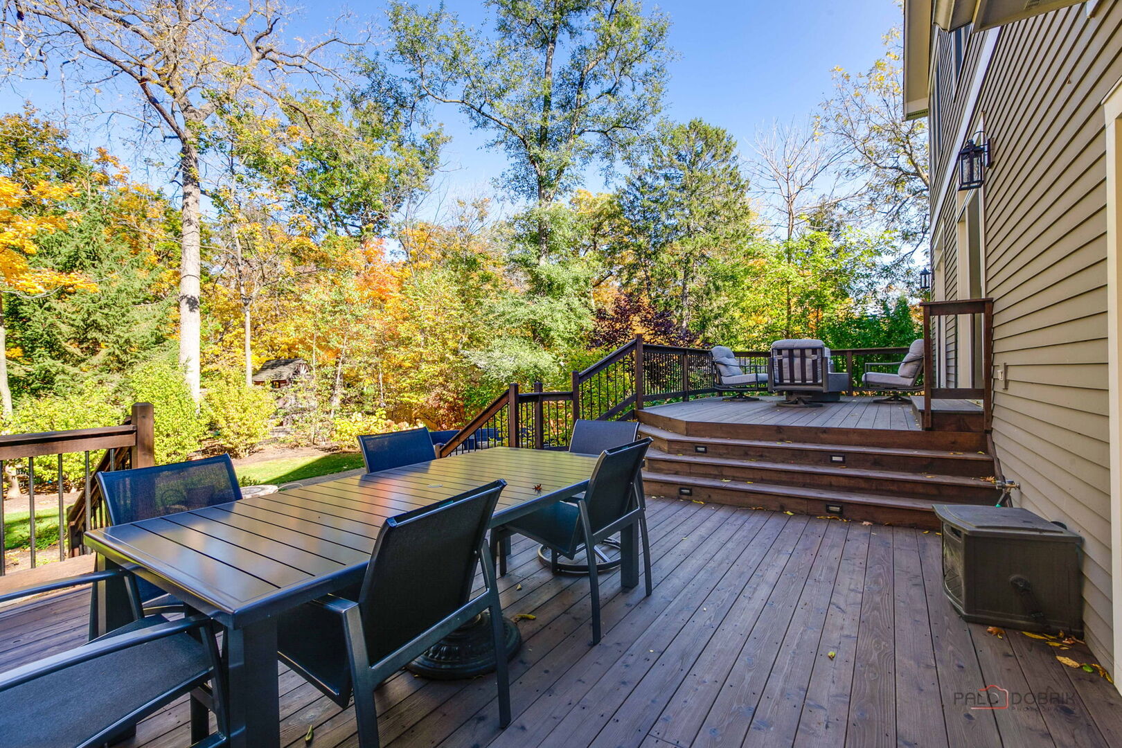 216 E Sheridan Place