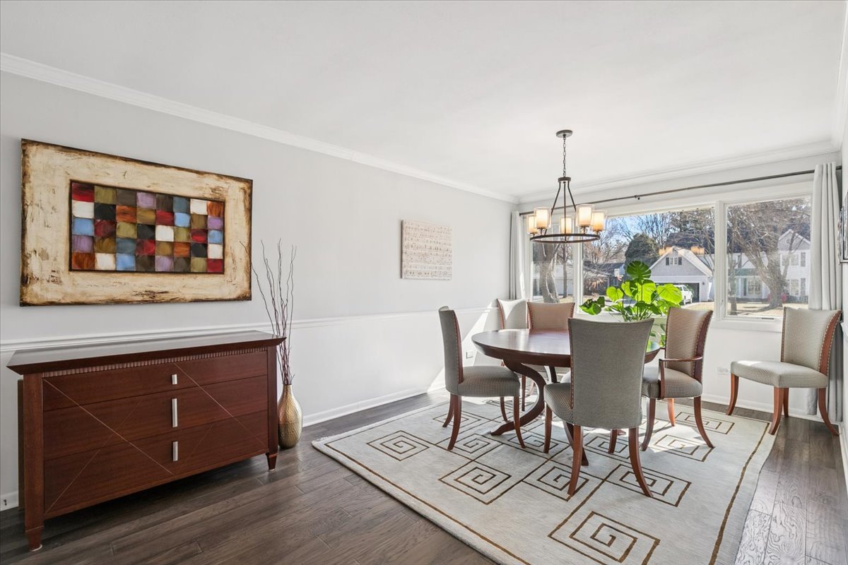 440 W Sheridan Place