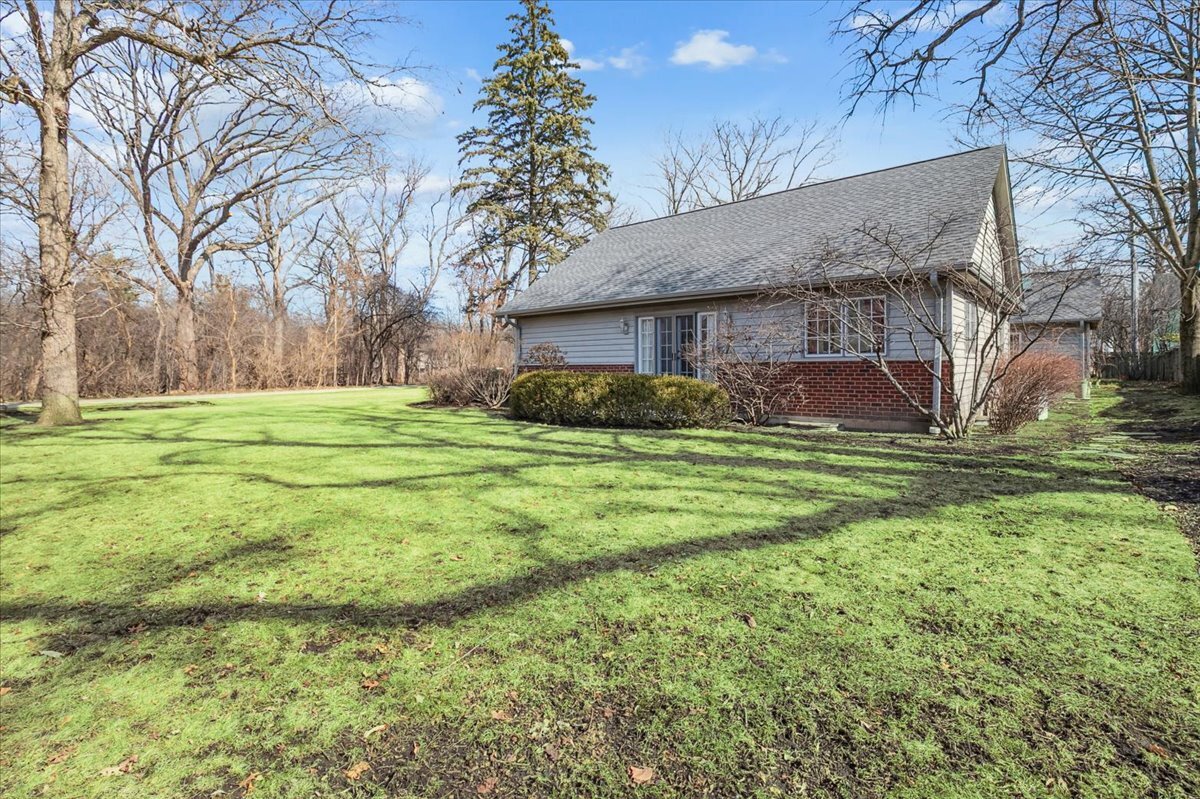 50 W Blodgett Avenue