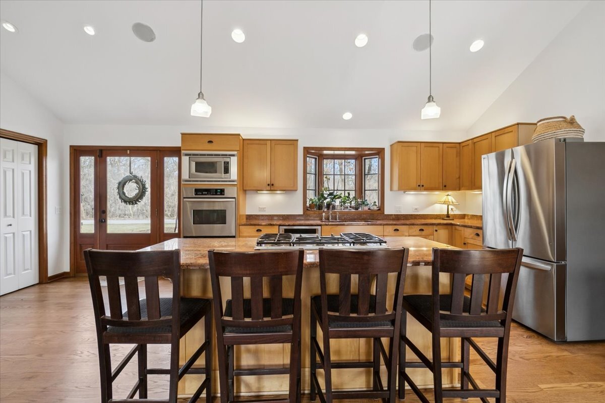 50 W Blodgett Avenue