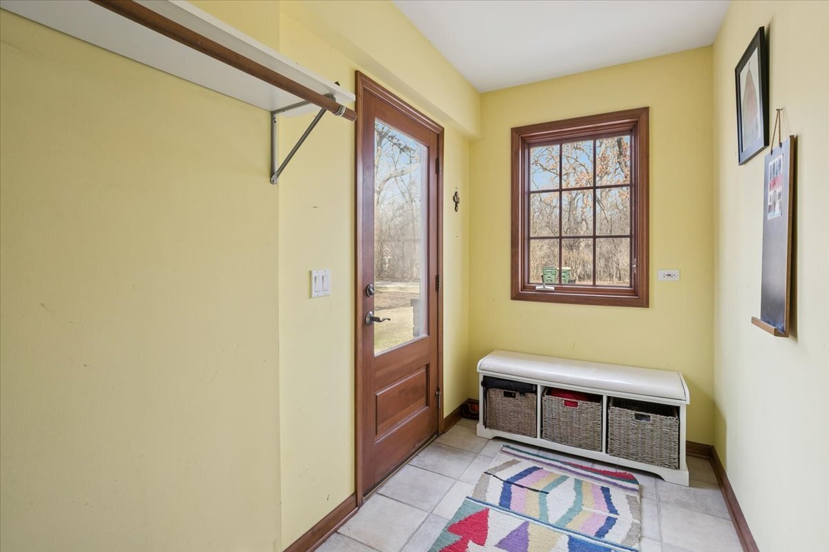 50 W Blodgett Avenue