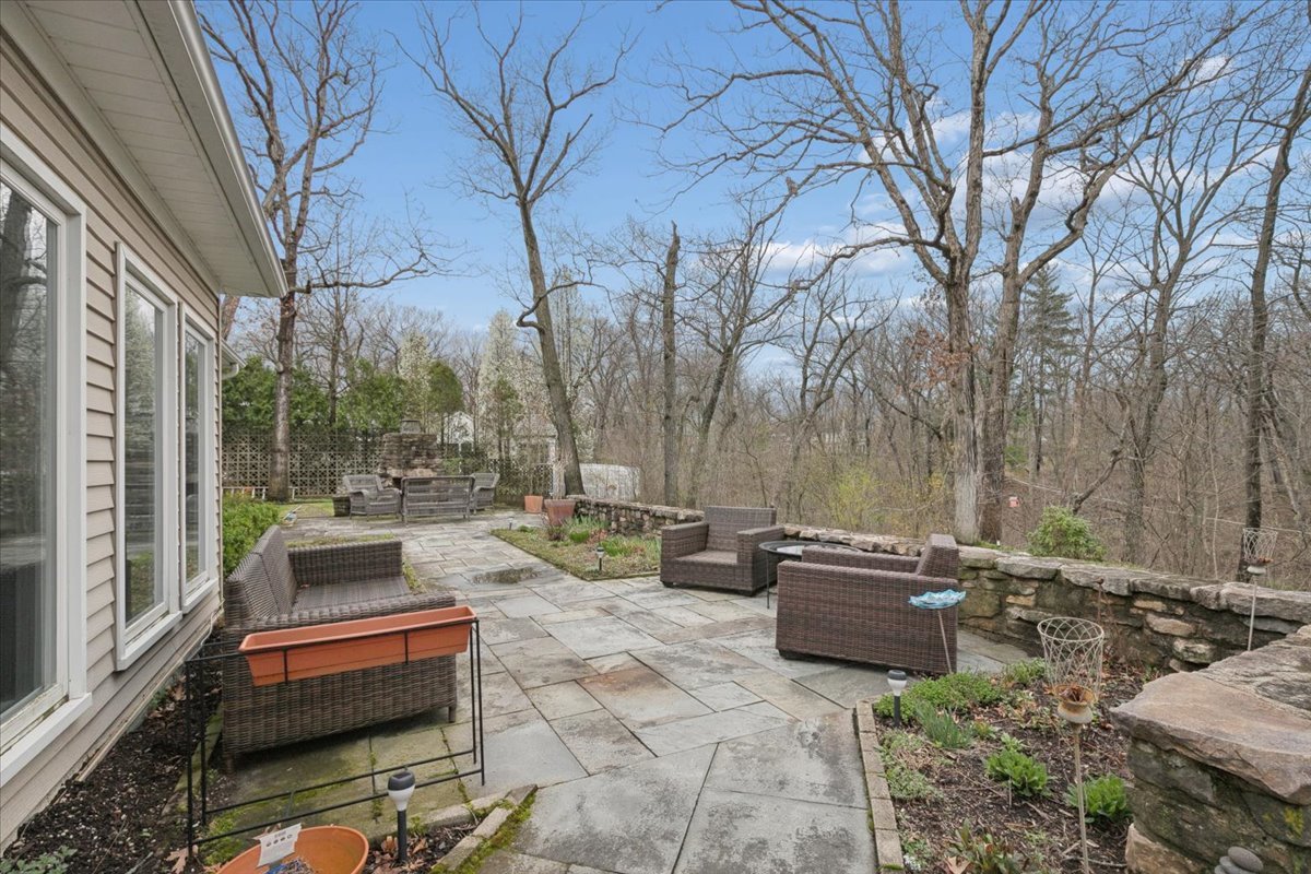 346 Crescent Drive