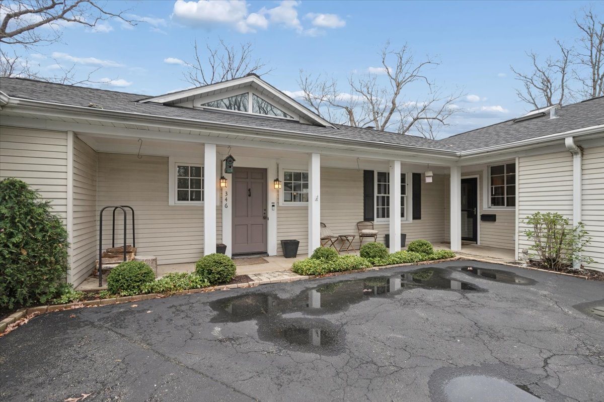 346 Crescent Drive
