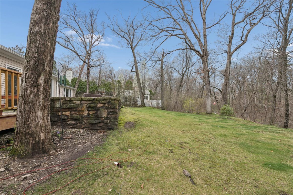 346 Crescent Drive