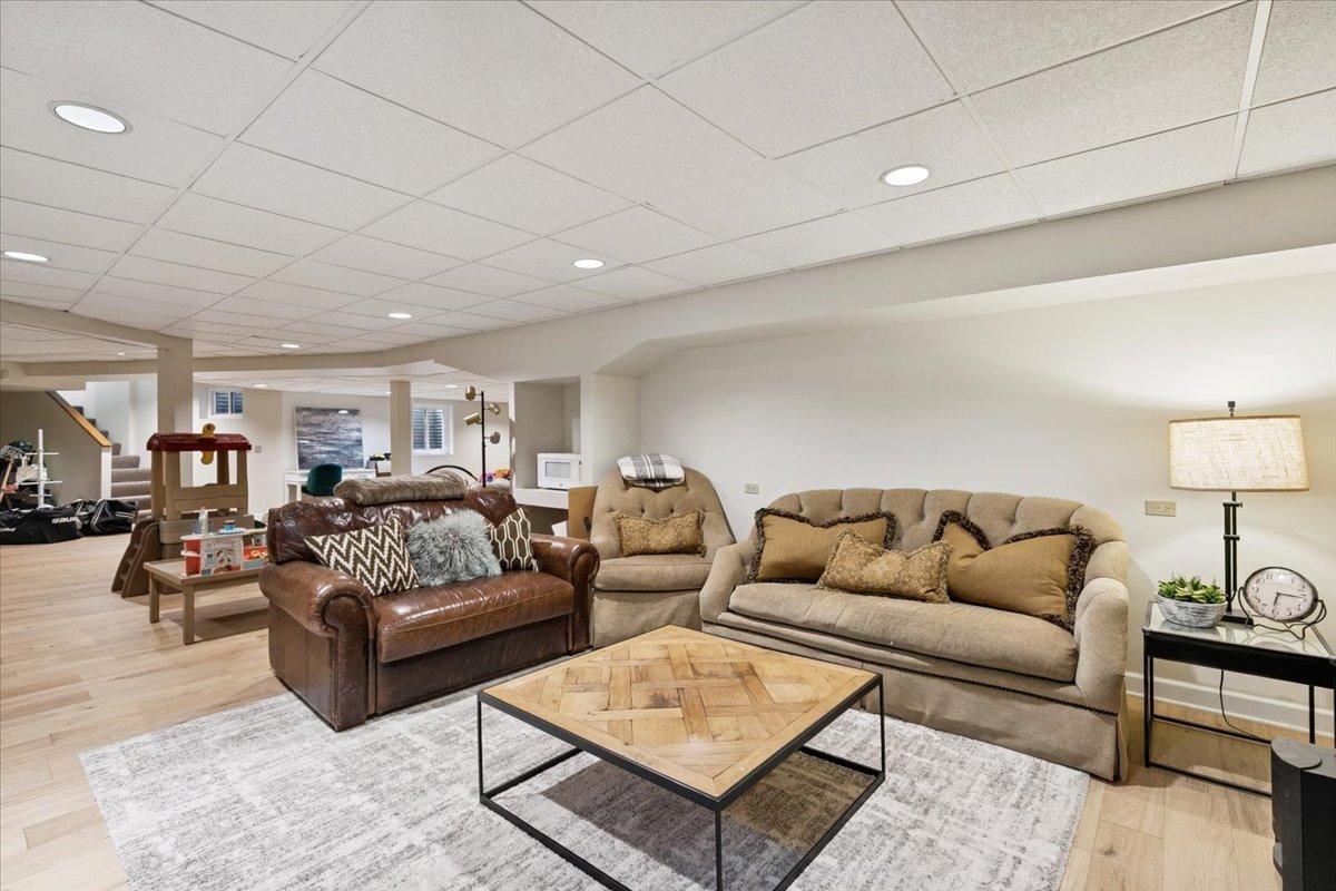 515 Turicum Road