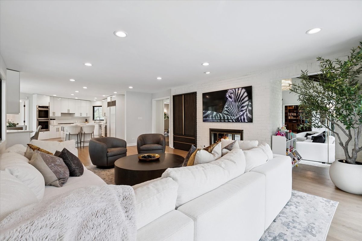 515 Turicum Road
