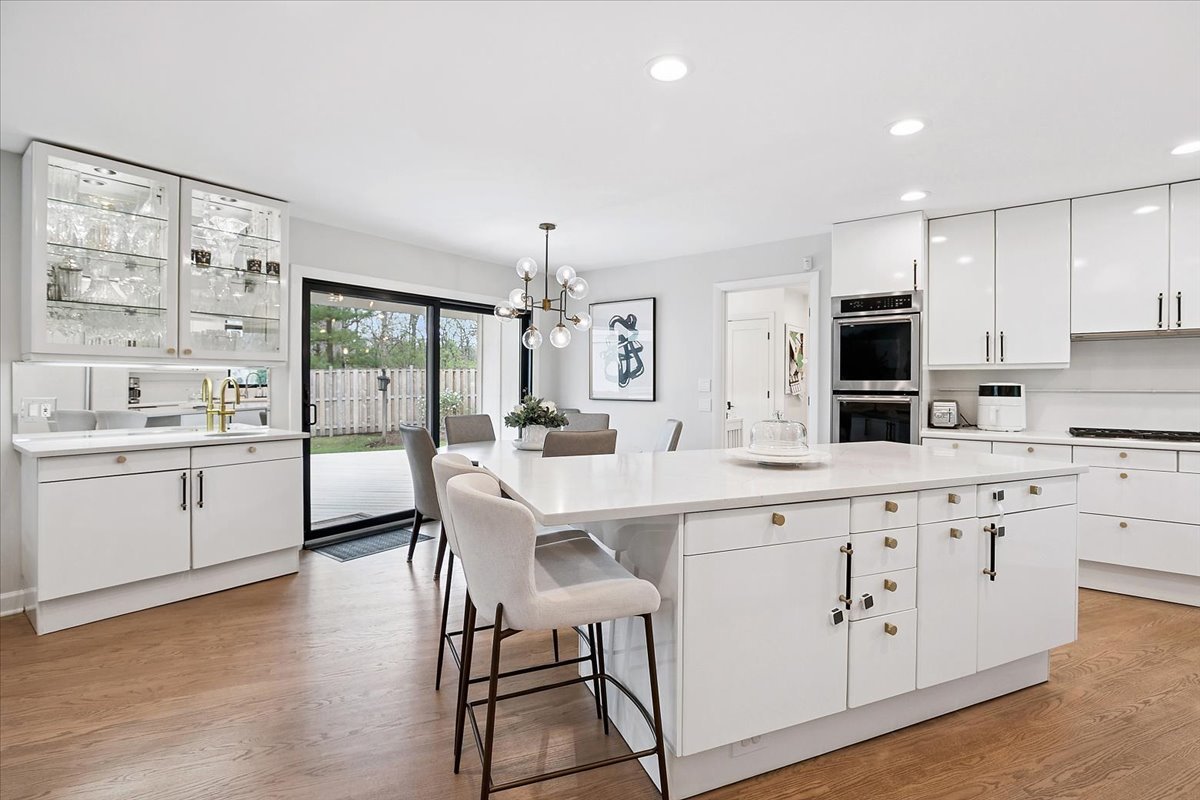 515 Turicum Road