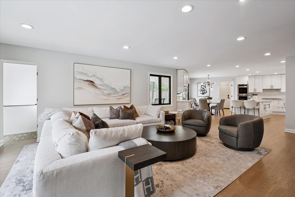 515 Turicum Road
