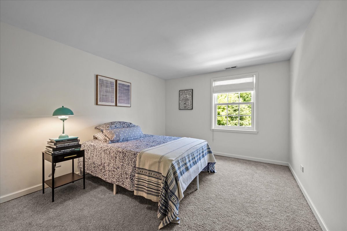 110 E Sheridan Road
