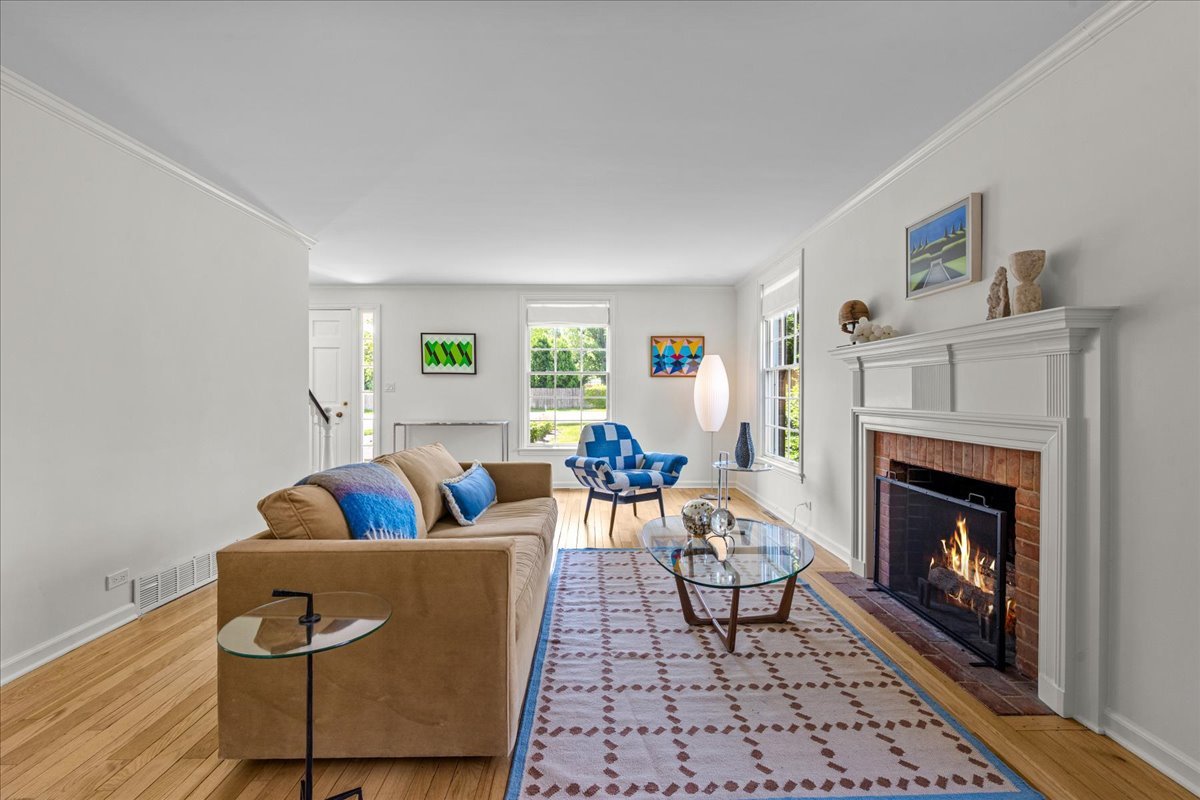 110 E Sheridan Road
