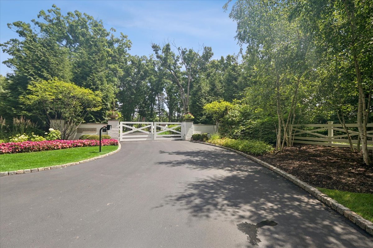 25185 Shagbark Road