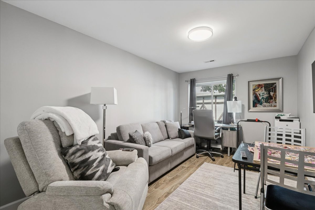3030 Pheasant Creek Drive Unit: 103