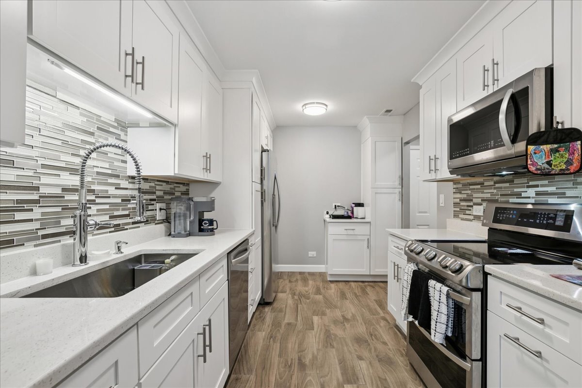 3030 Pheasant Creek Drive Unit: 103