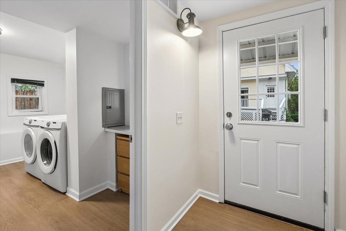 692 Cherry Avenue Unit: B