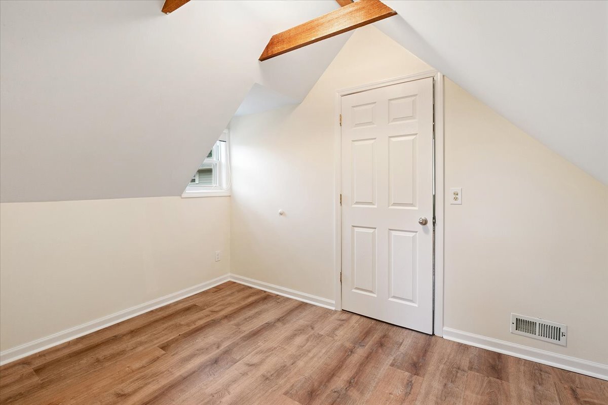 692 Cherry Avenue Unit: B