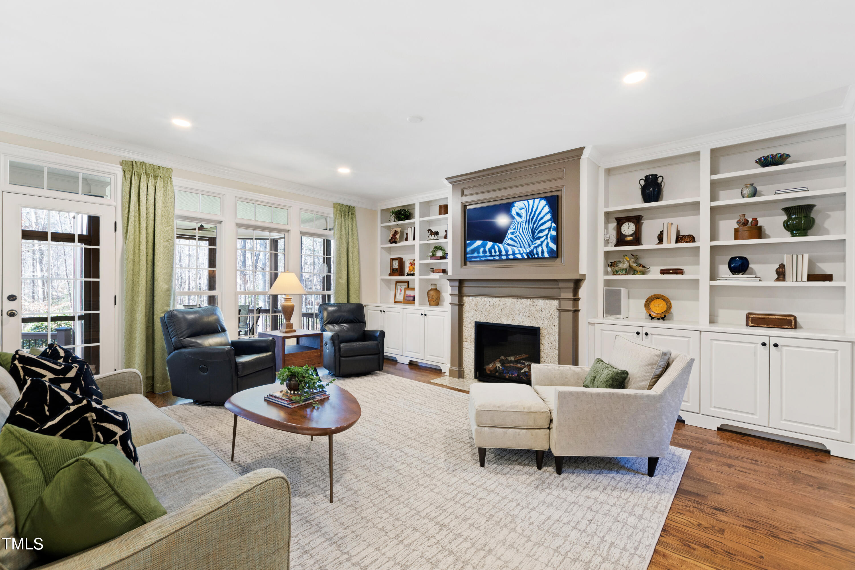1012 Quiet Ridge Circle