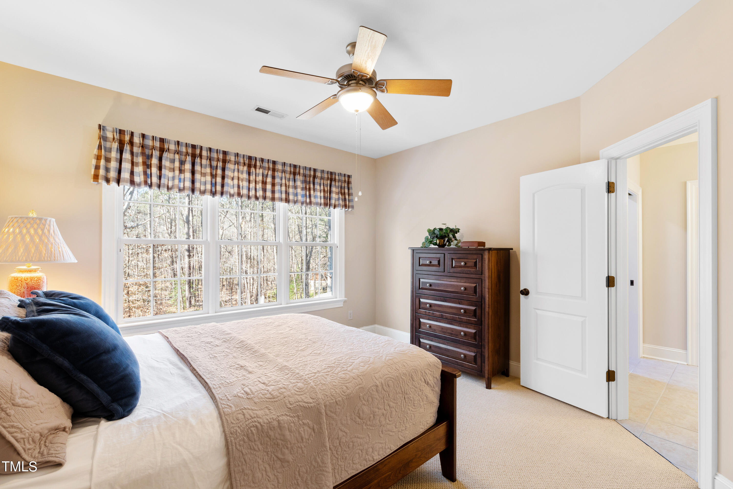 1012 Quiet Ridge Circle