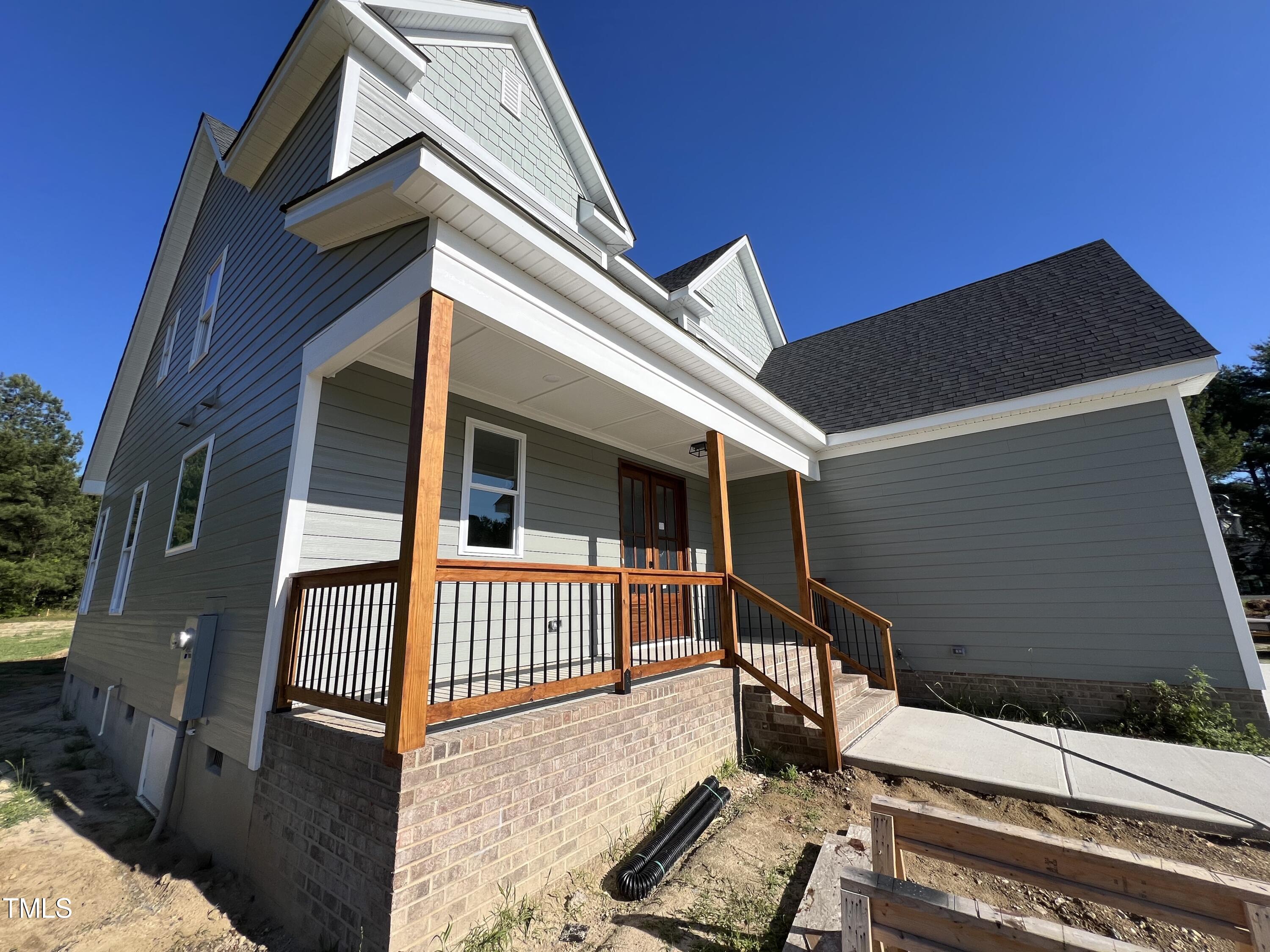 20 Warner Hill Court