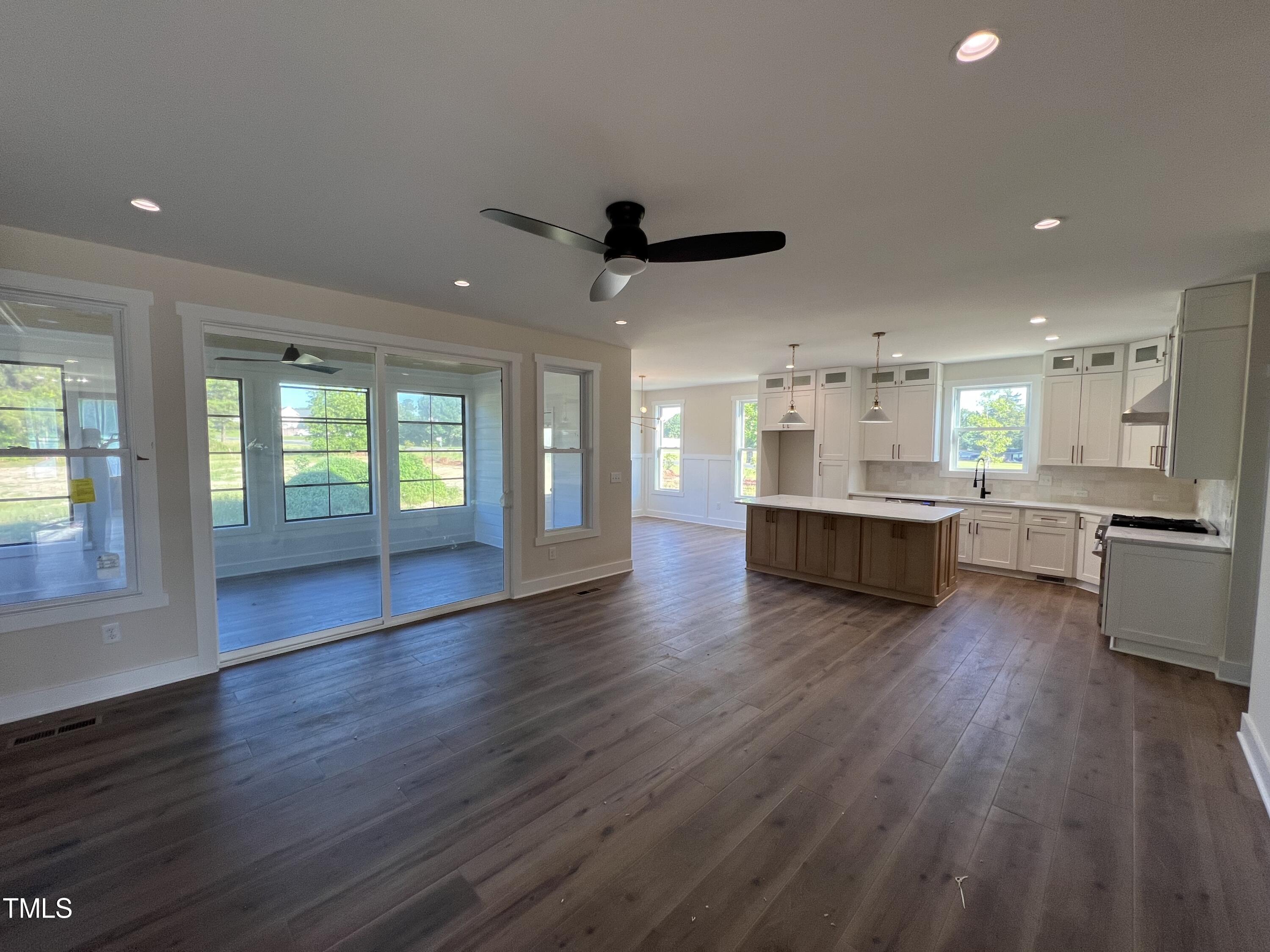 20 Warner Hill Court