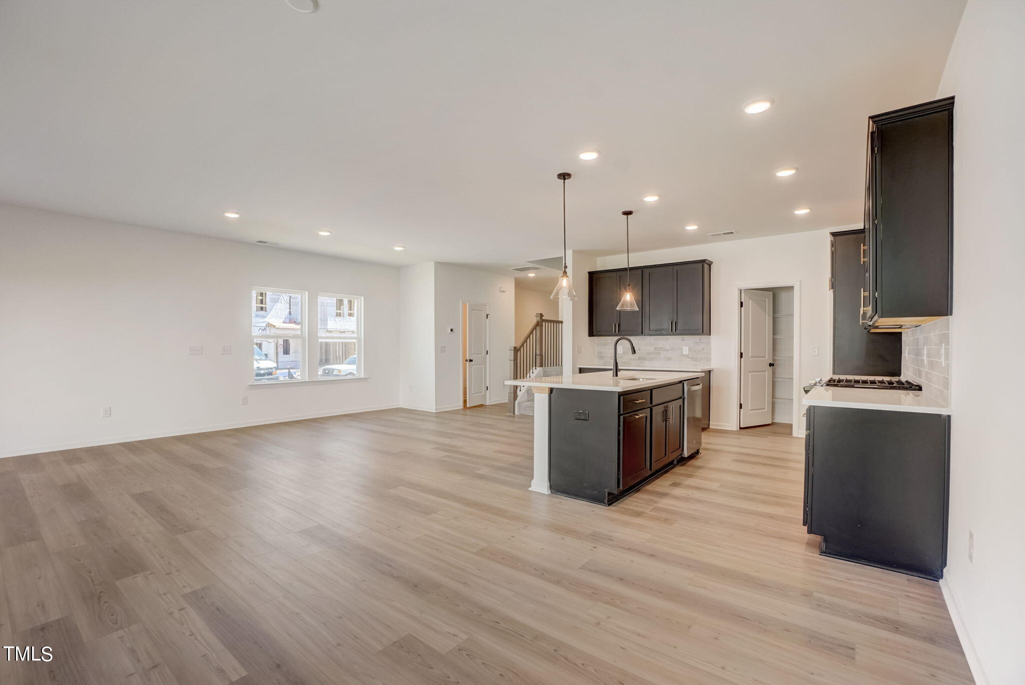 5126 Cambrey Drive # 16