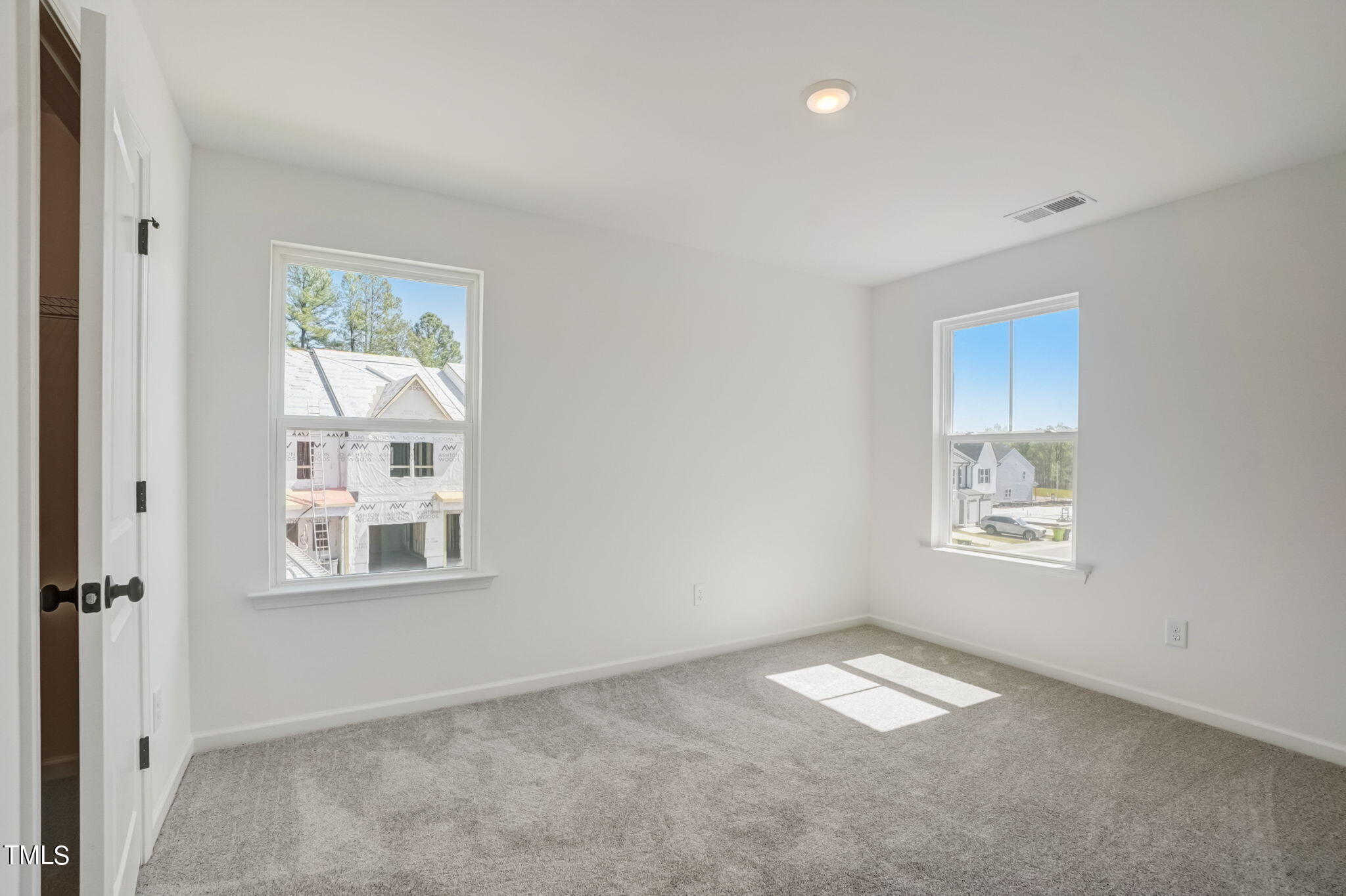 5126 Cambrey Drive # 16