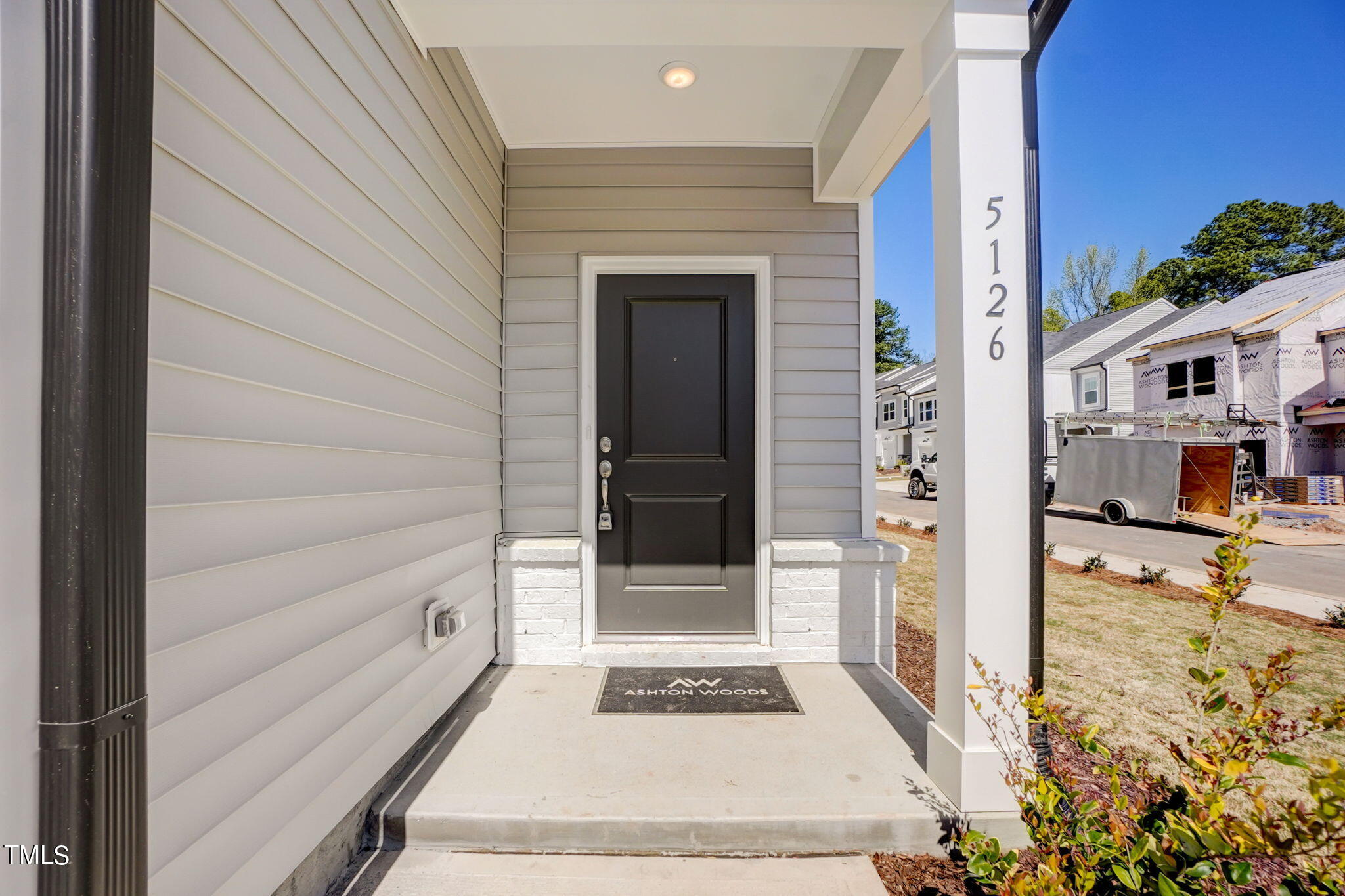 5126 Cambrey Drive # 16