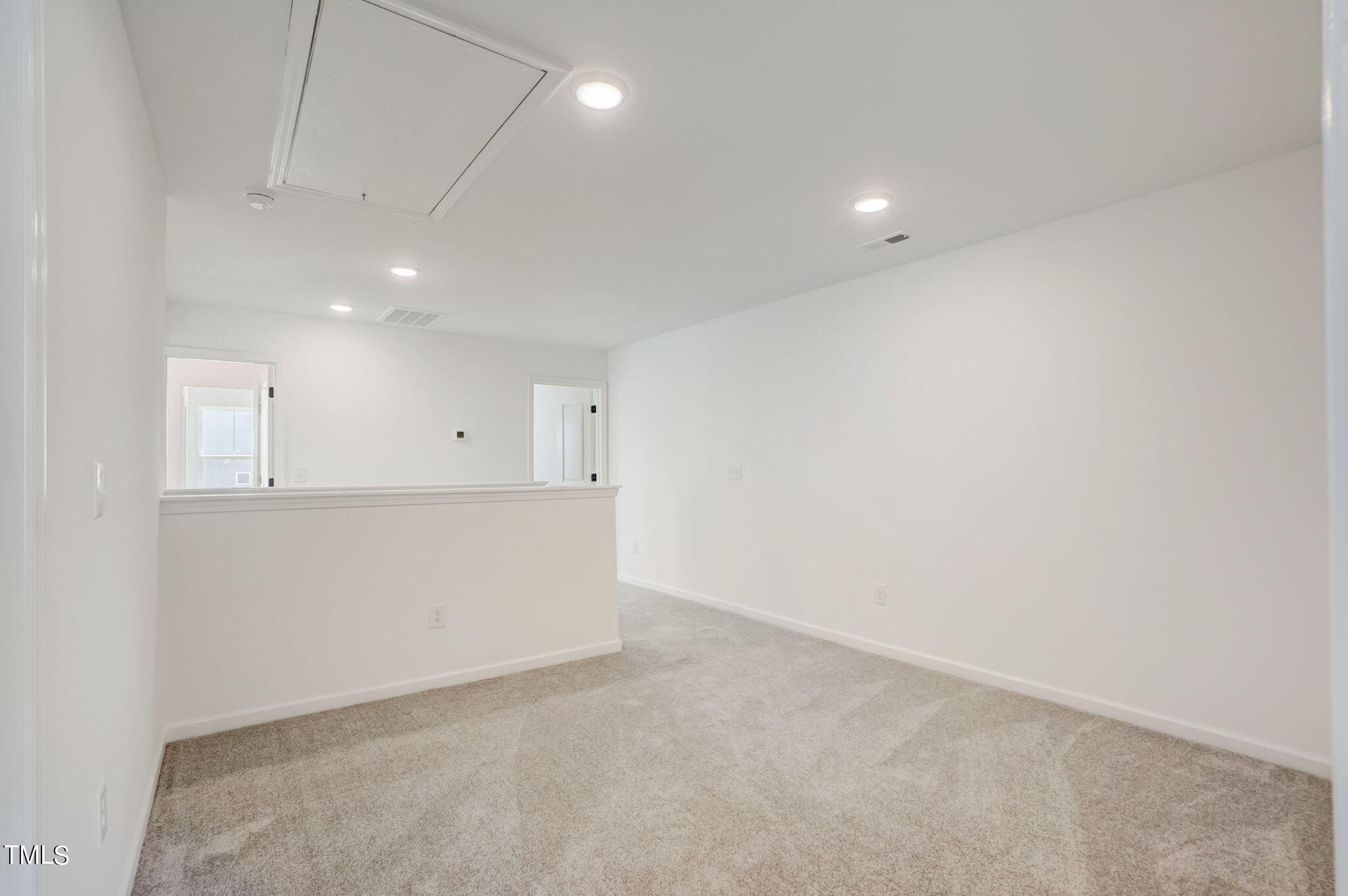 5126 Cambrey Drive # 16