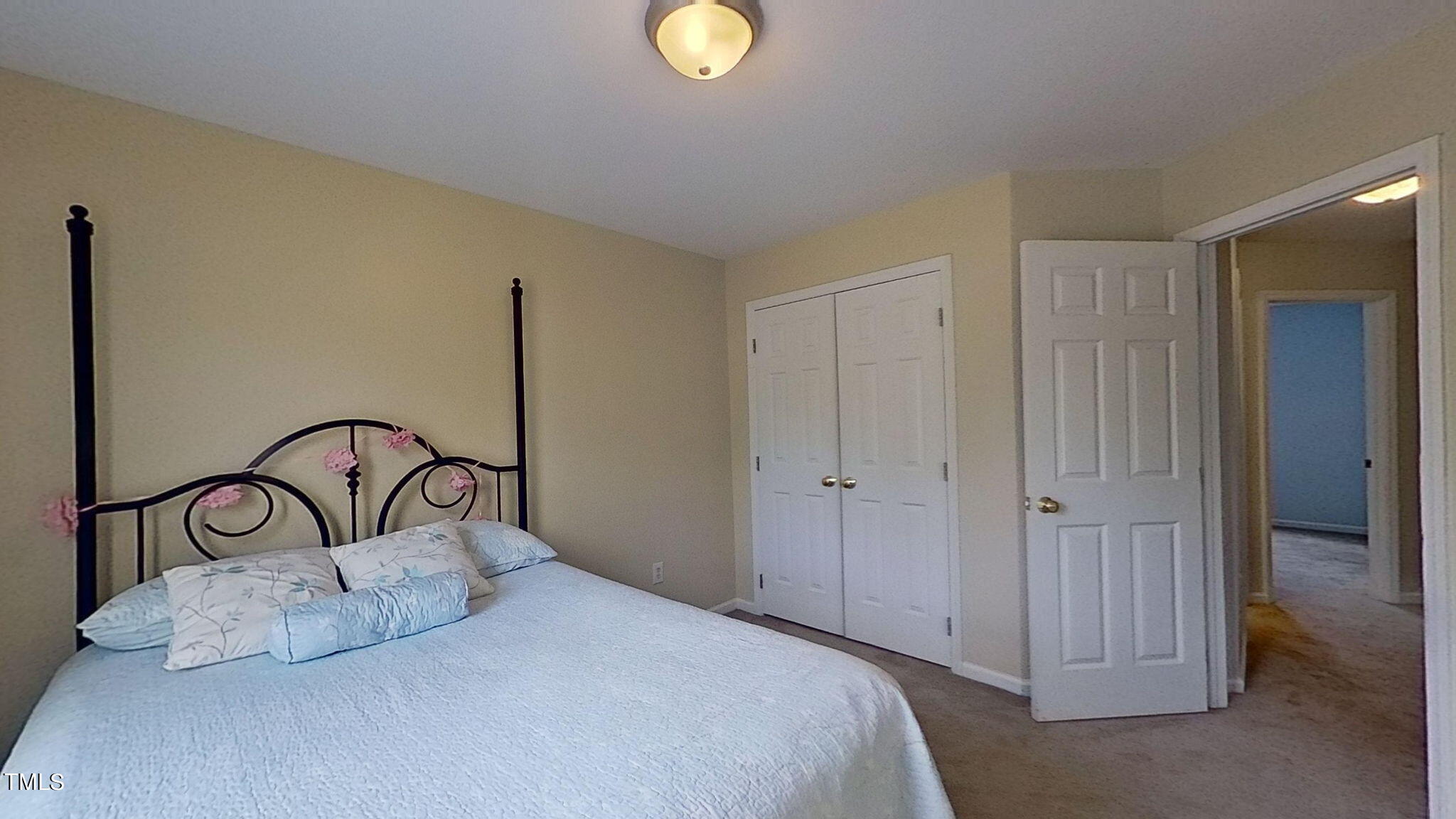 108 Rocklyn Lane
