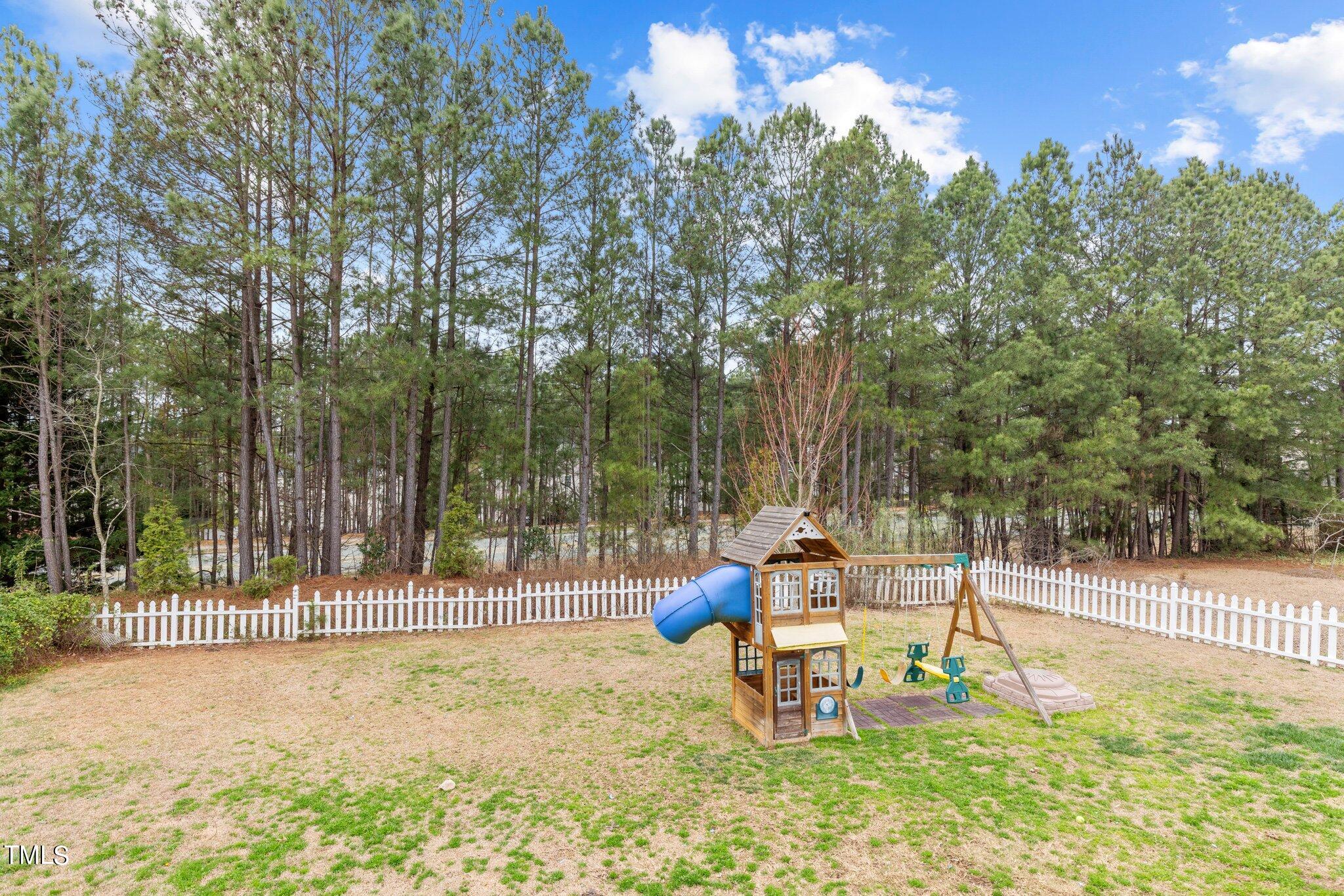 108 Rocklyn Lane