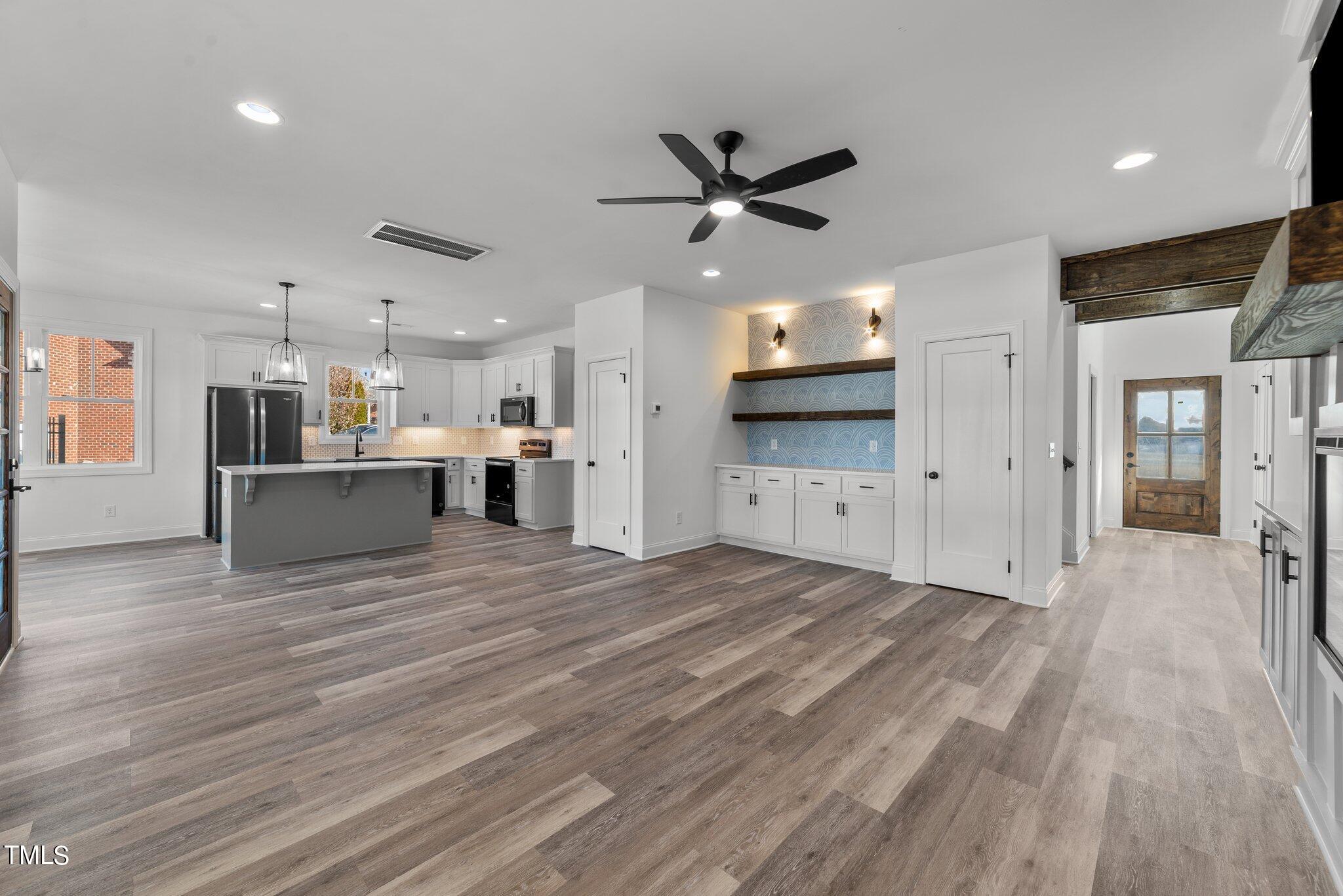 5143 Willows Edge Drive